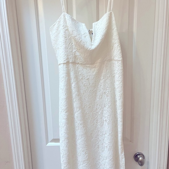 White midi lace dress - Picture 2 of 7